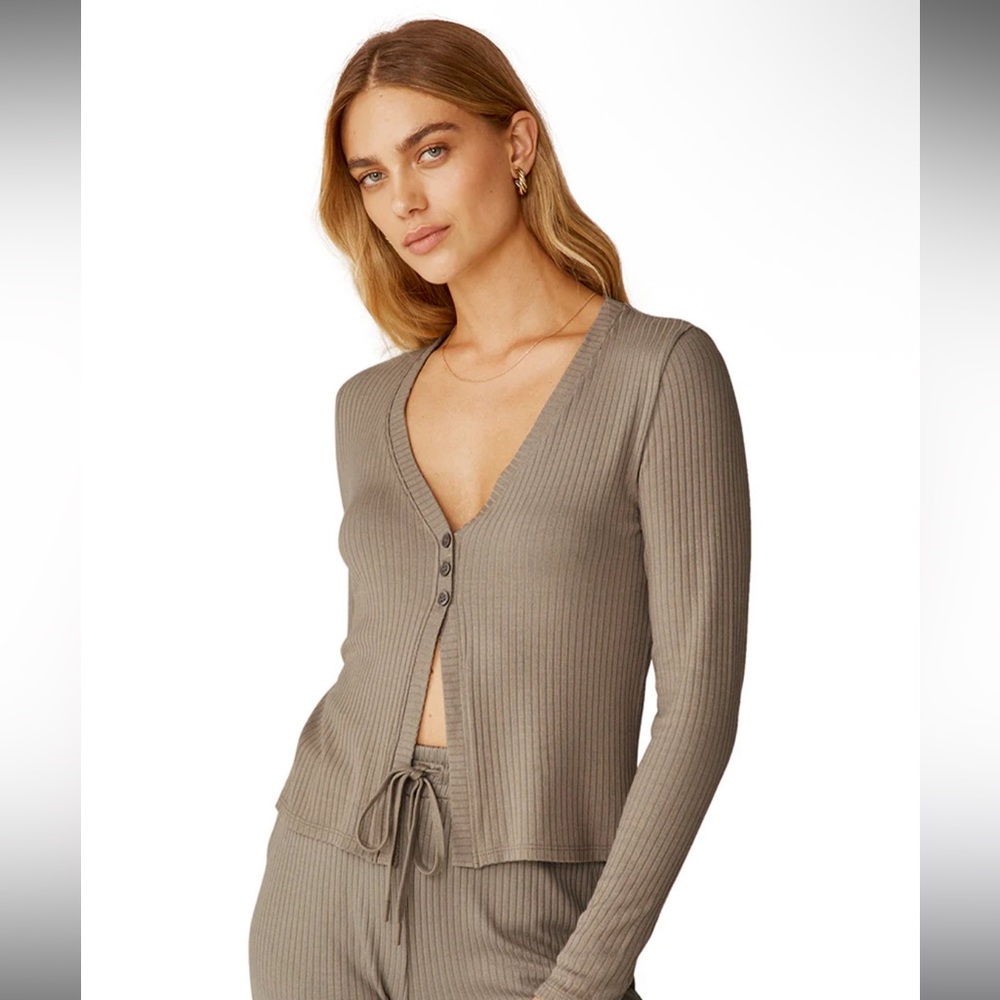 EUC Beyond Yoga Well Traveled Cardigan size small in Birch (taupe)